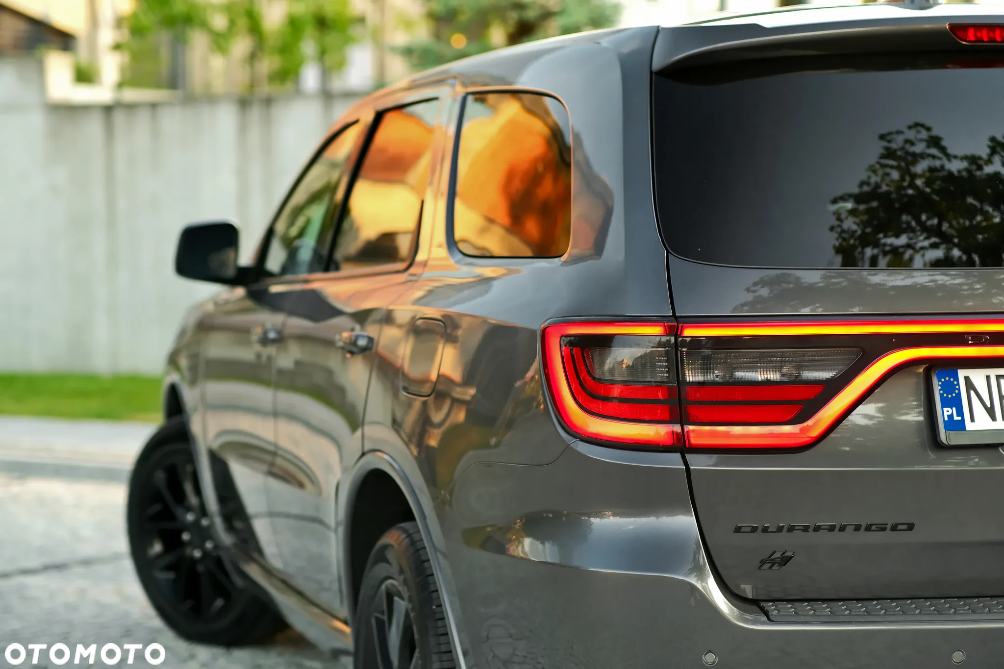 Dodge Durango - 13