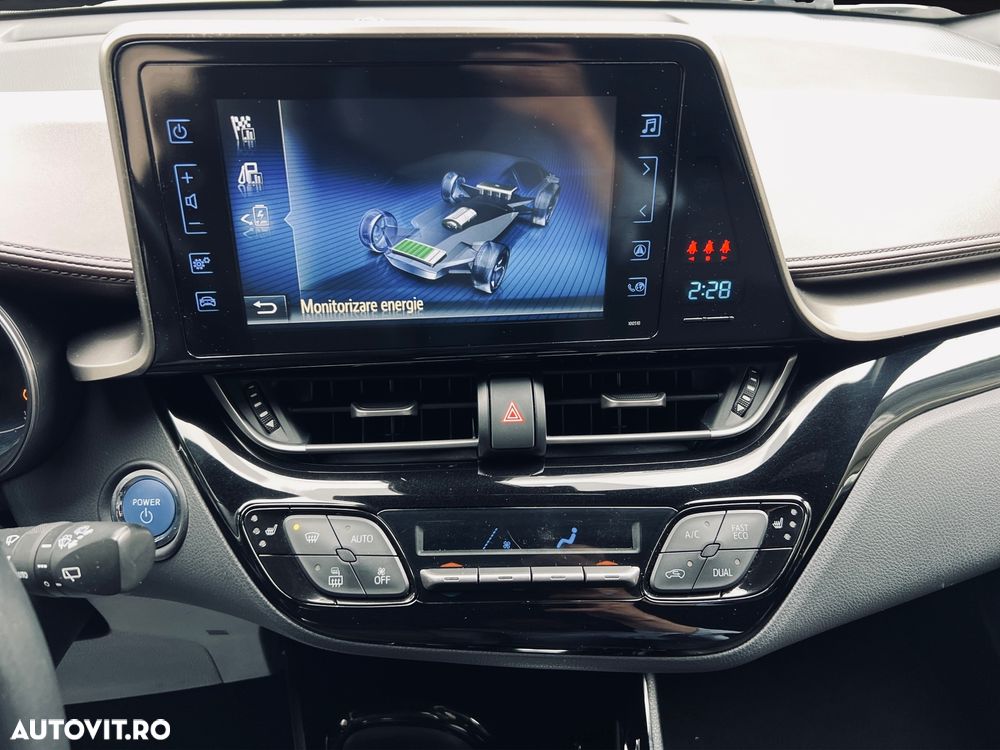 TOYOTA C-HR 2019 — imagine 11