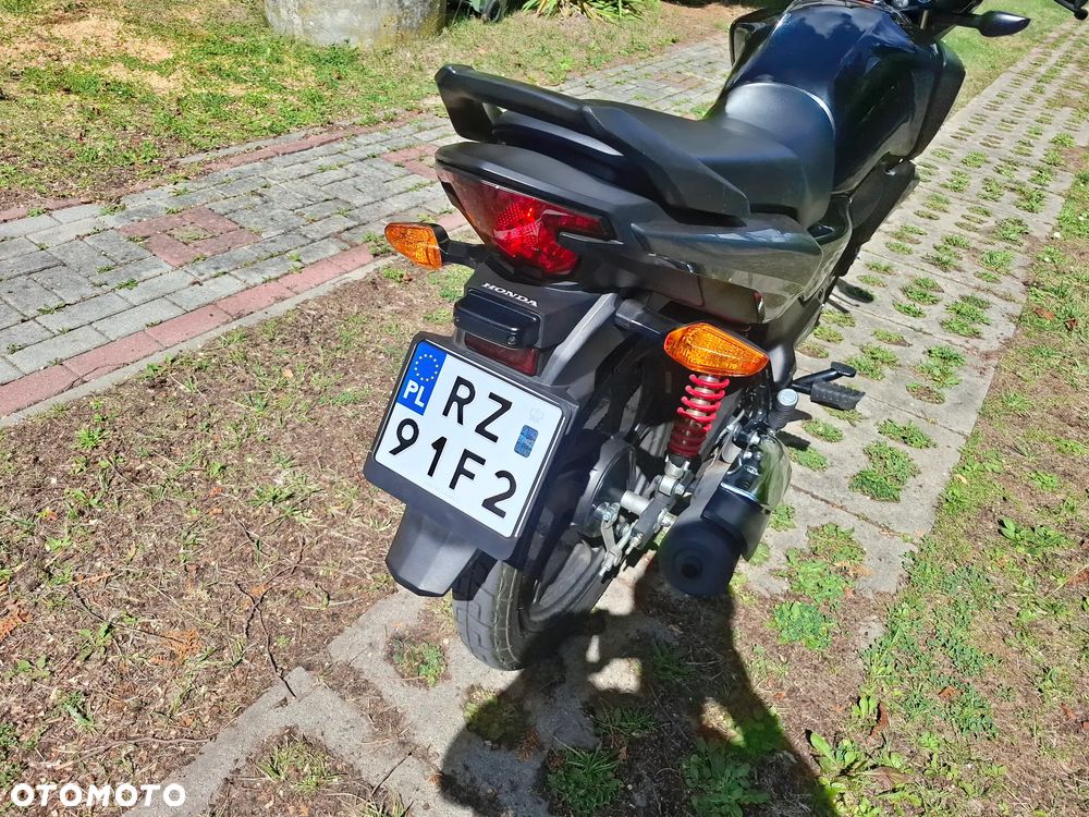 Honda CBF - 19