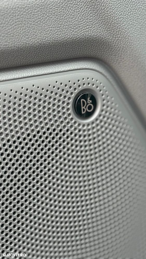 Ford Tourneo Custom Bus 320 2.0 EcoBlue 170 CP L2H1 Active Aut. - 17