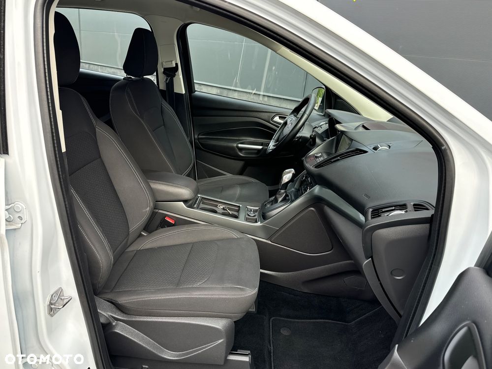 Ford Kuga 2.0 TDCi AWD Titanium - 8