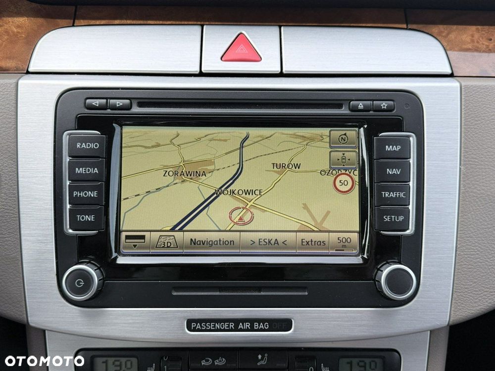 Volkswagen Passat Variant 1.8 TSI Highline - 33