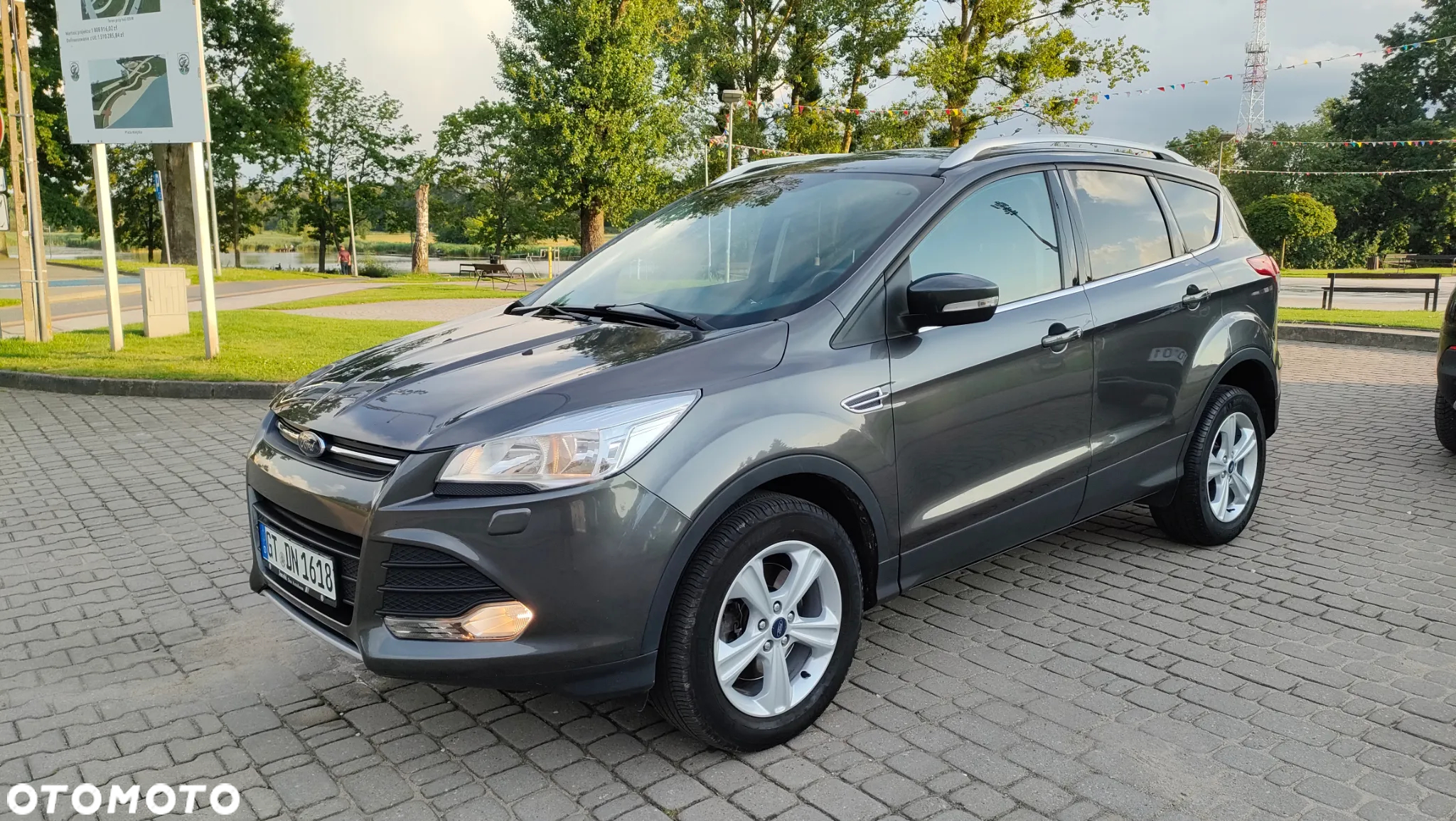 Ford Kuga - 3