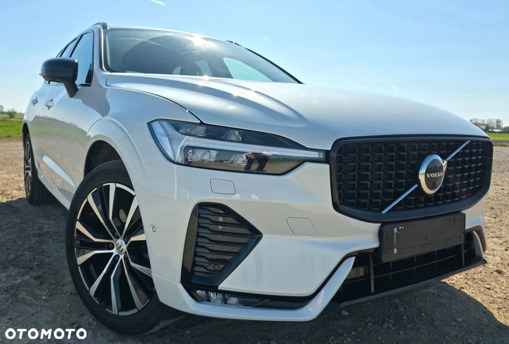 Volvo XC 60 B5 B R-Design - 4
