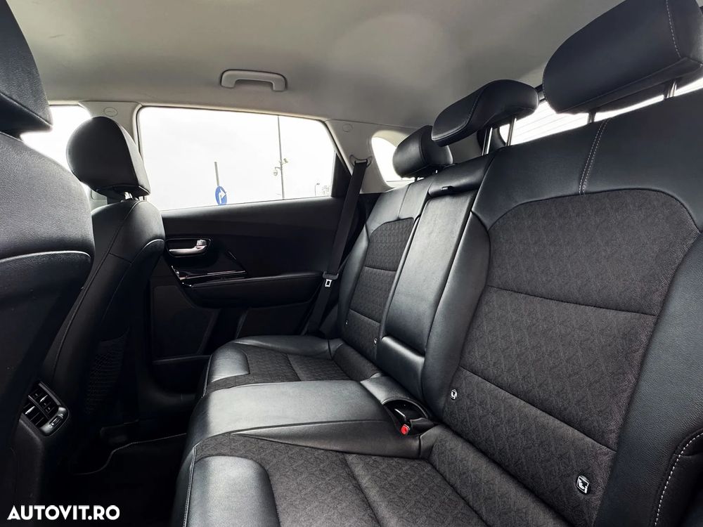 Kia Niro 1.6 GDI HEV 2WD OPF Aut. Spirit - 11