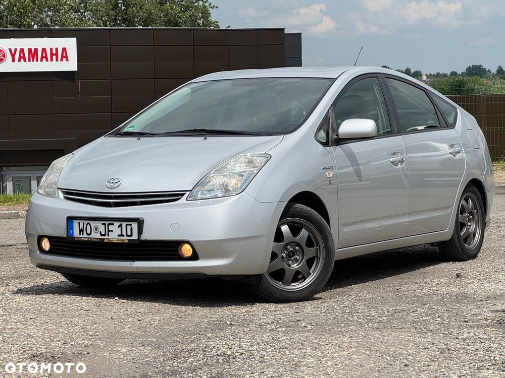 Toyota Prius 1.5 VVT-i Sol (nav) - 4