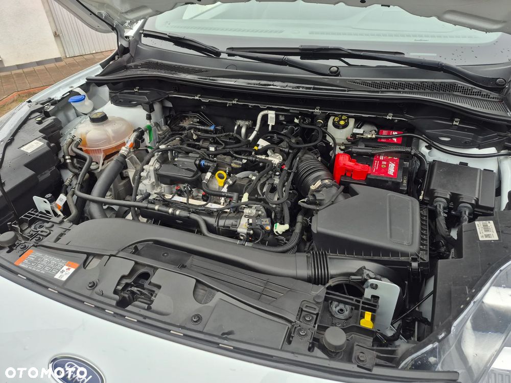 Ford Kuga 1.5 EcoBoost ST-LINE - 17