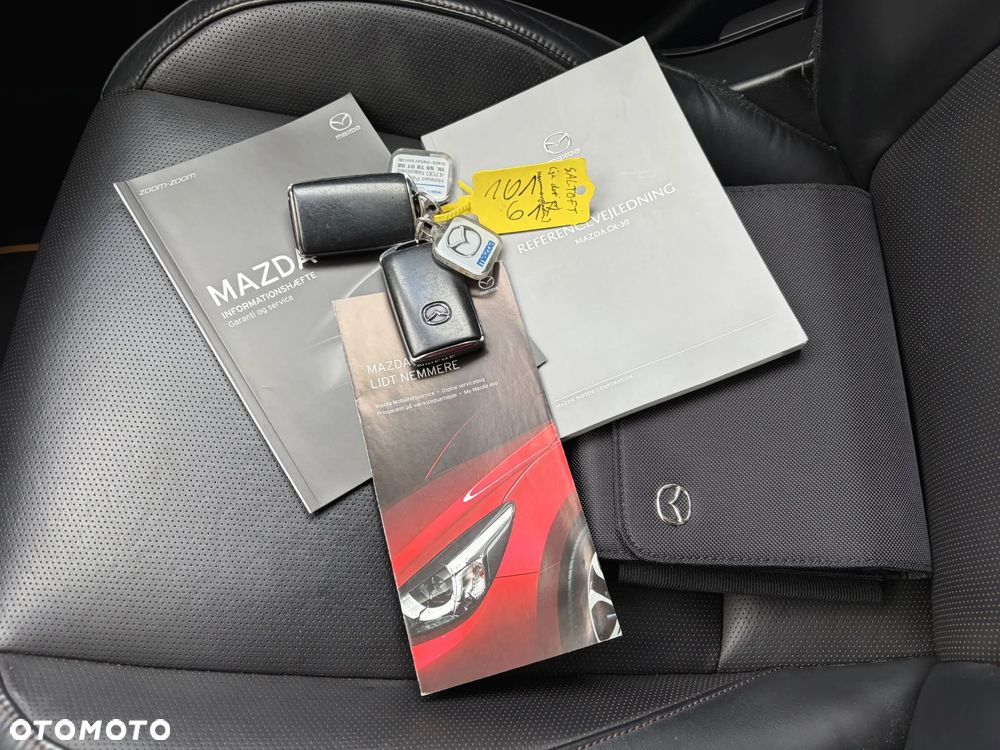 Mazda CX-30 e-SKYACTIV-G 2.0 M HYBRID 150 DRIVE HOMURA - 39