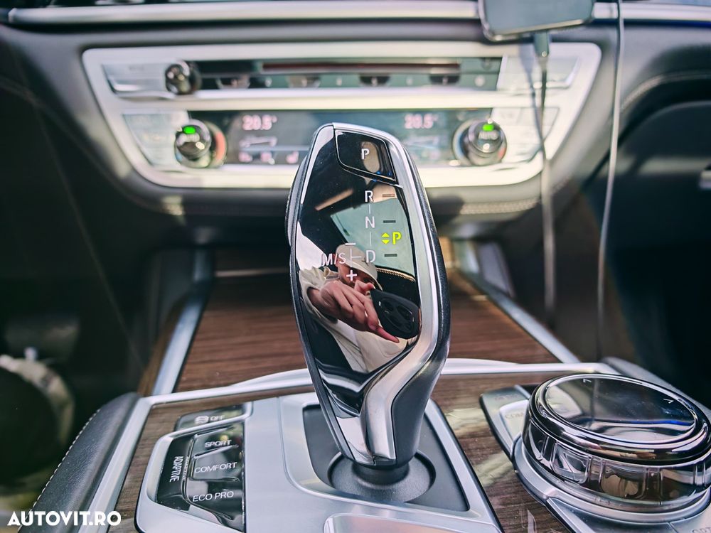 BMW Seria 7 730Ld - 10