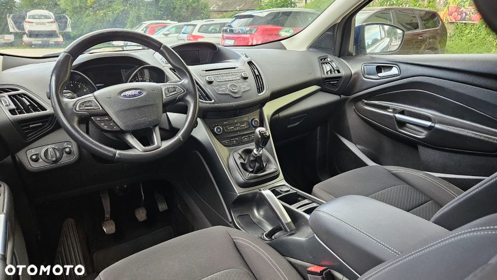 Ford Kuga - 3