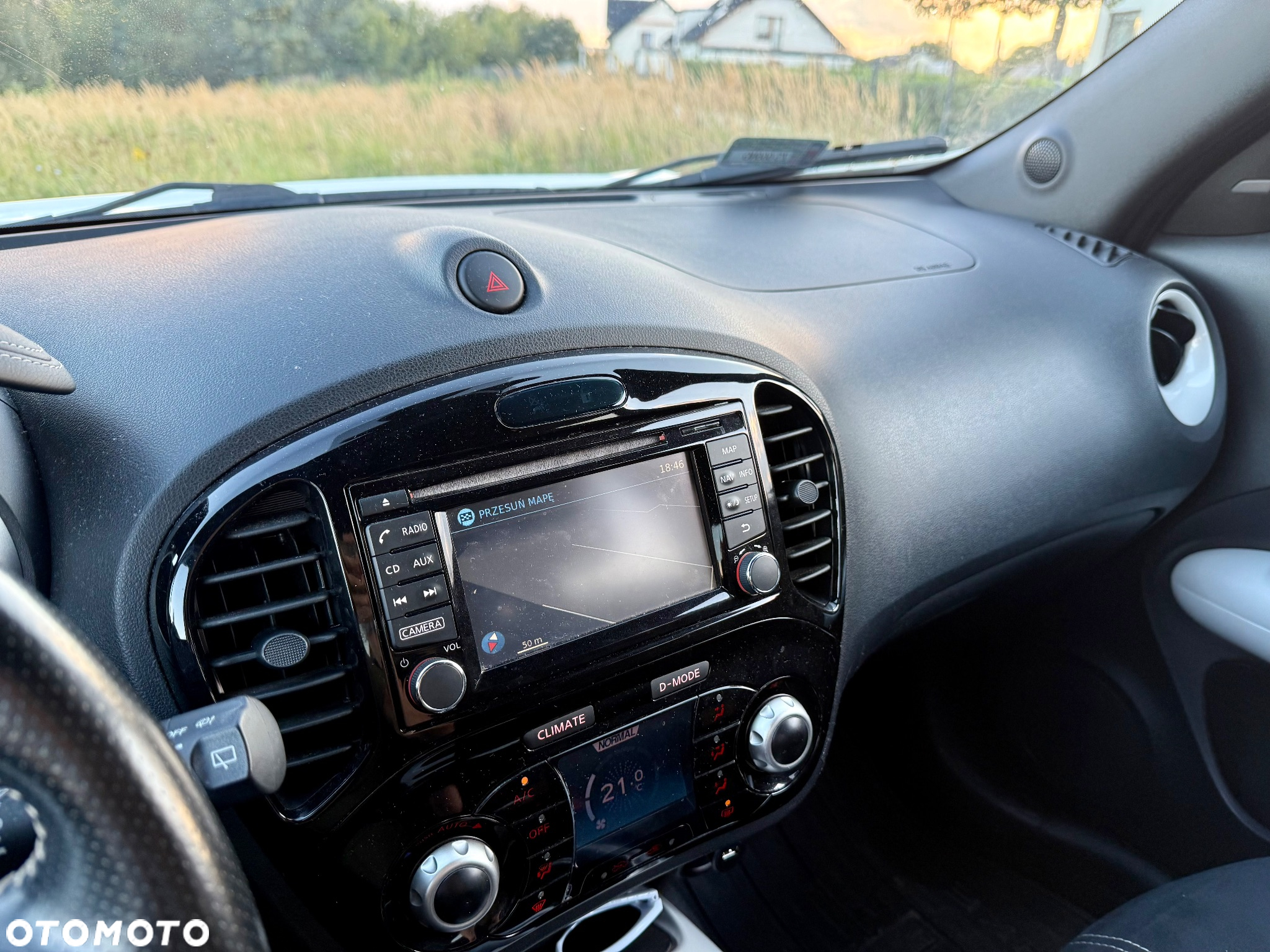 Nissan Juke 1.2 DIG-T N-Connecta EU6 - 18