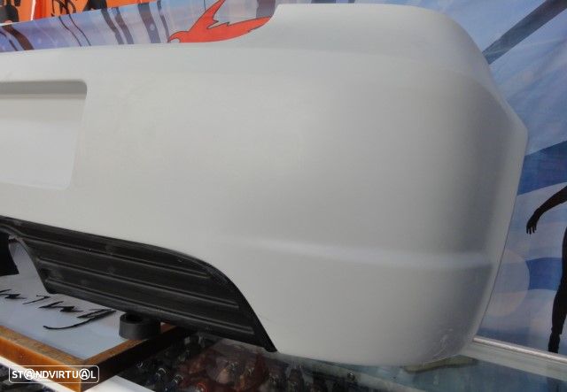 Para-choques traseiro em fibra VW Golf 4, IV R-line LOOK C/ dupla saída de escape R32 Look - 6