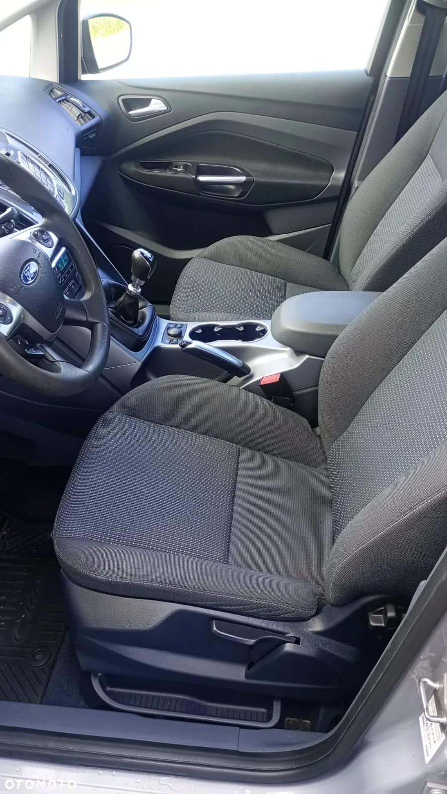 Ford C-MAX - 16