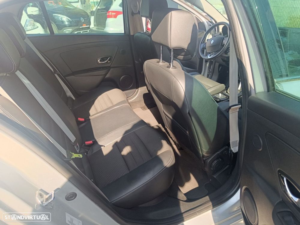 Renault Mégane 1.6 dCi Bose Edition - 12