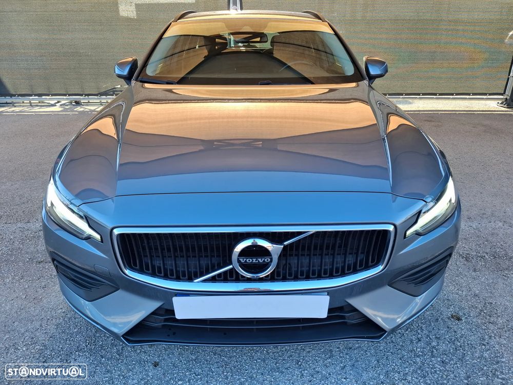 Volvo V60 2.0 D3 Momentum - 5