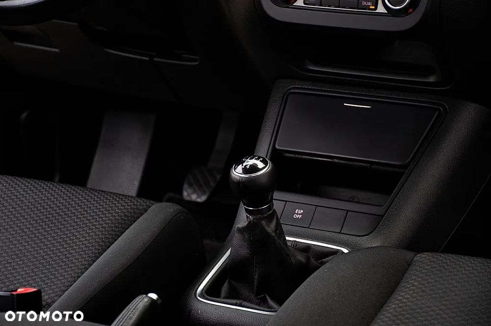 Volkswagen Golf Plus 1.6 Comfortline - 25