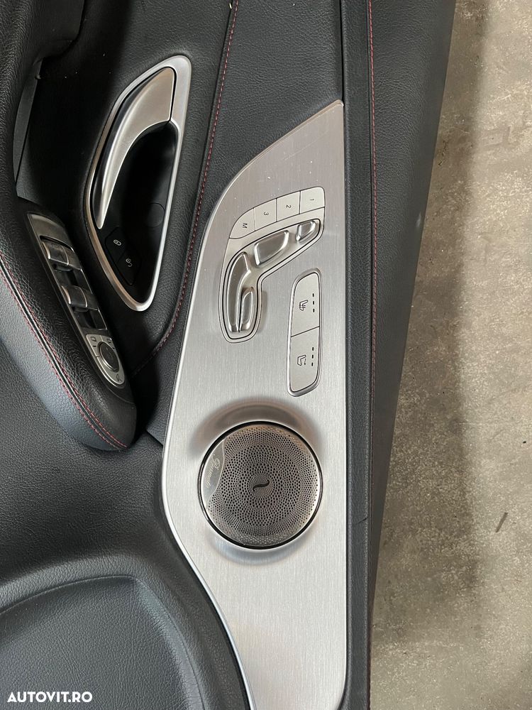 Interior Mercedes C43 AMG w205 Cabrio 2017 - 5