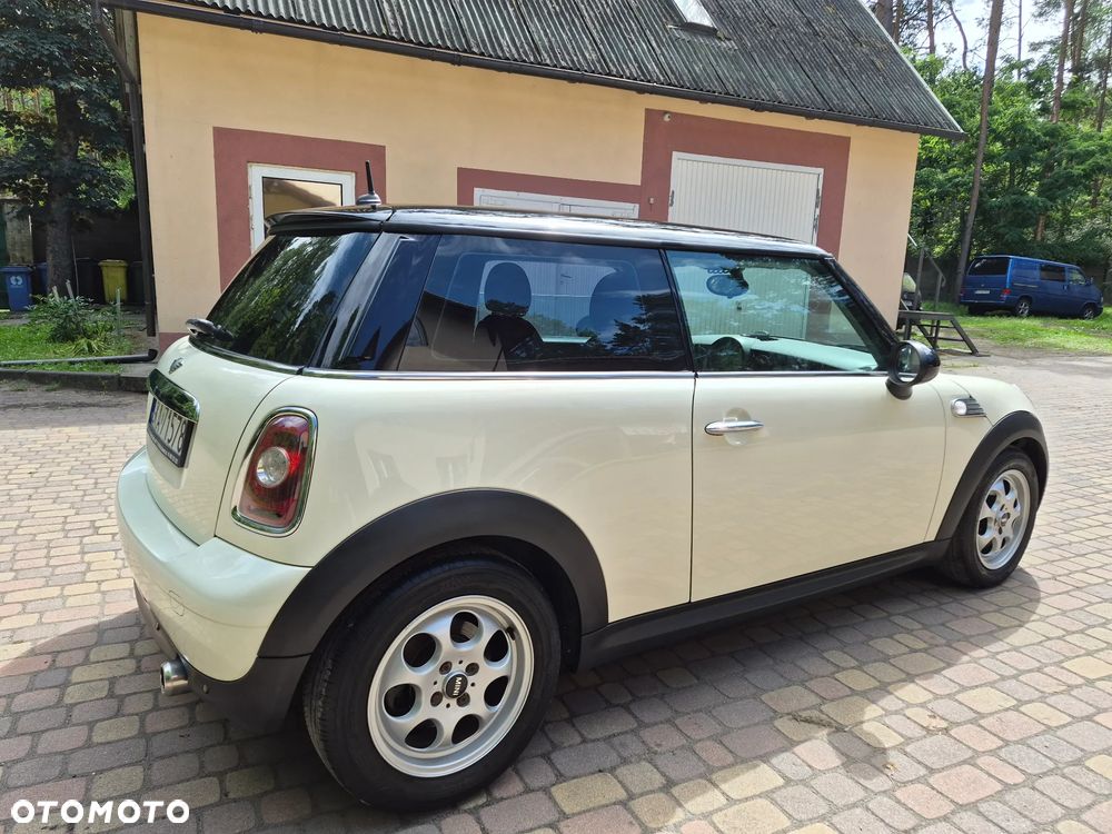 MINI ONE Standard - 3
