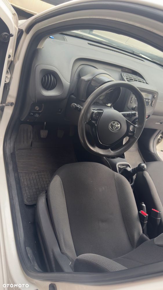 Toyota Aygo 1.0 VVT-i Color Edition - 5