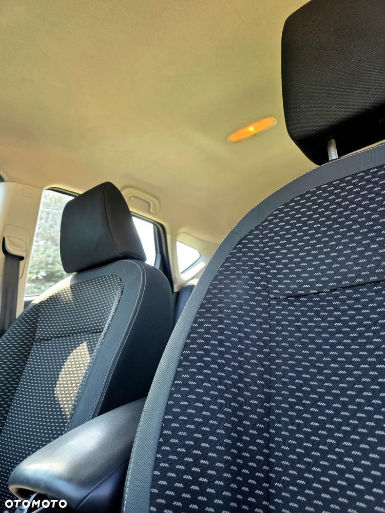 Nissan Qashqai 2.0 4 x 4 visia - 18