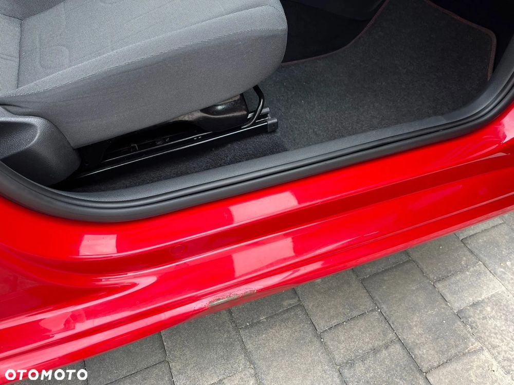 Volkswagen up! - 15