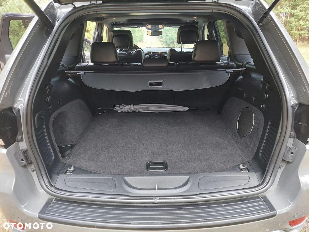 Jeep Grand Cherokee - 10