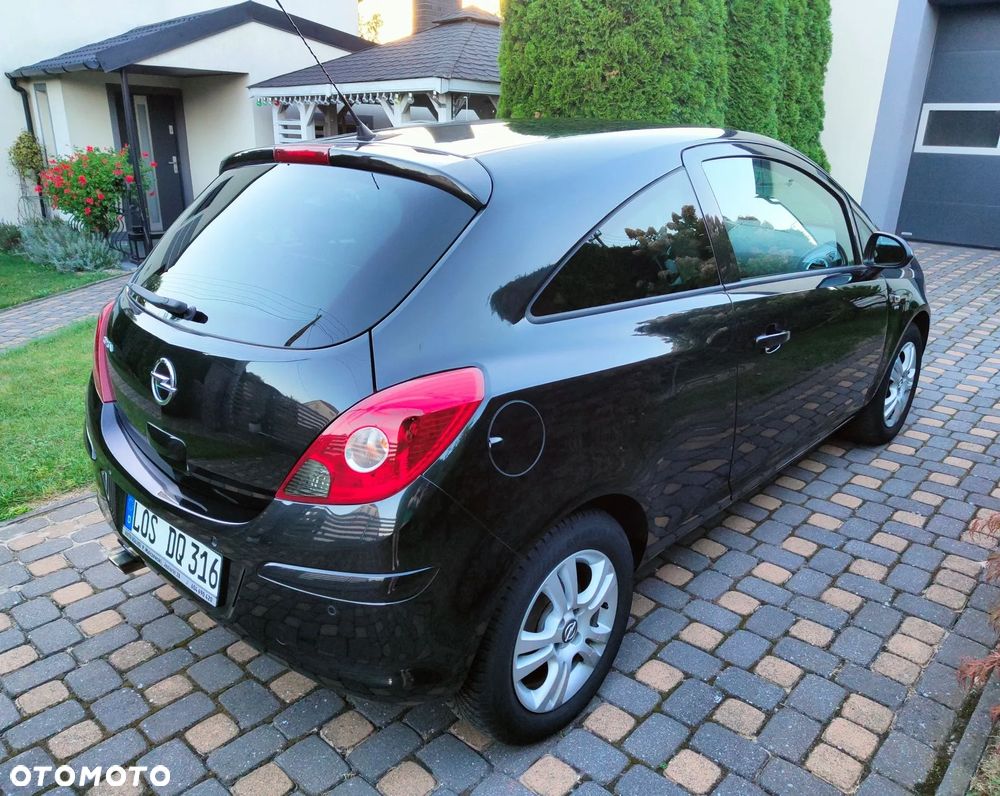 Opel Corsa 1.4 16V Energy - 6