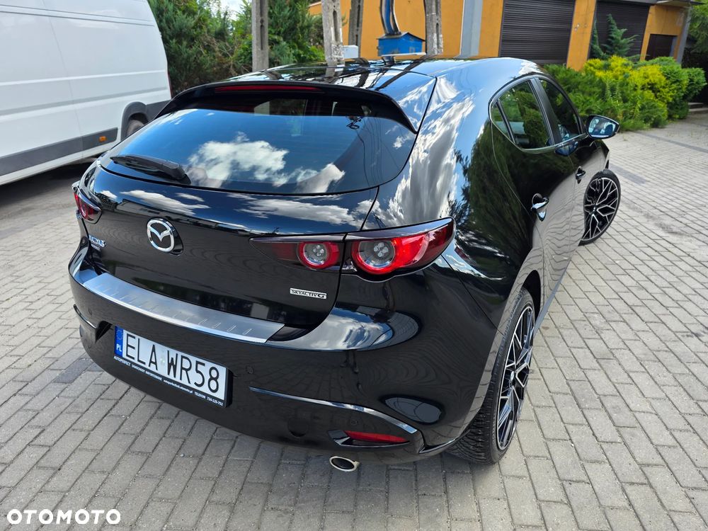 Mazda 3 - 5