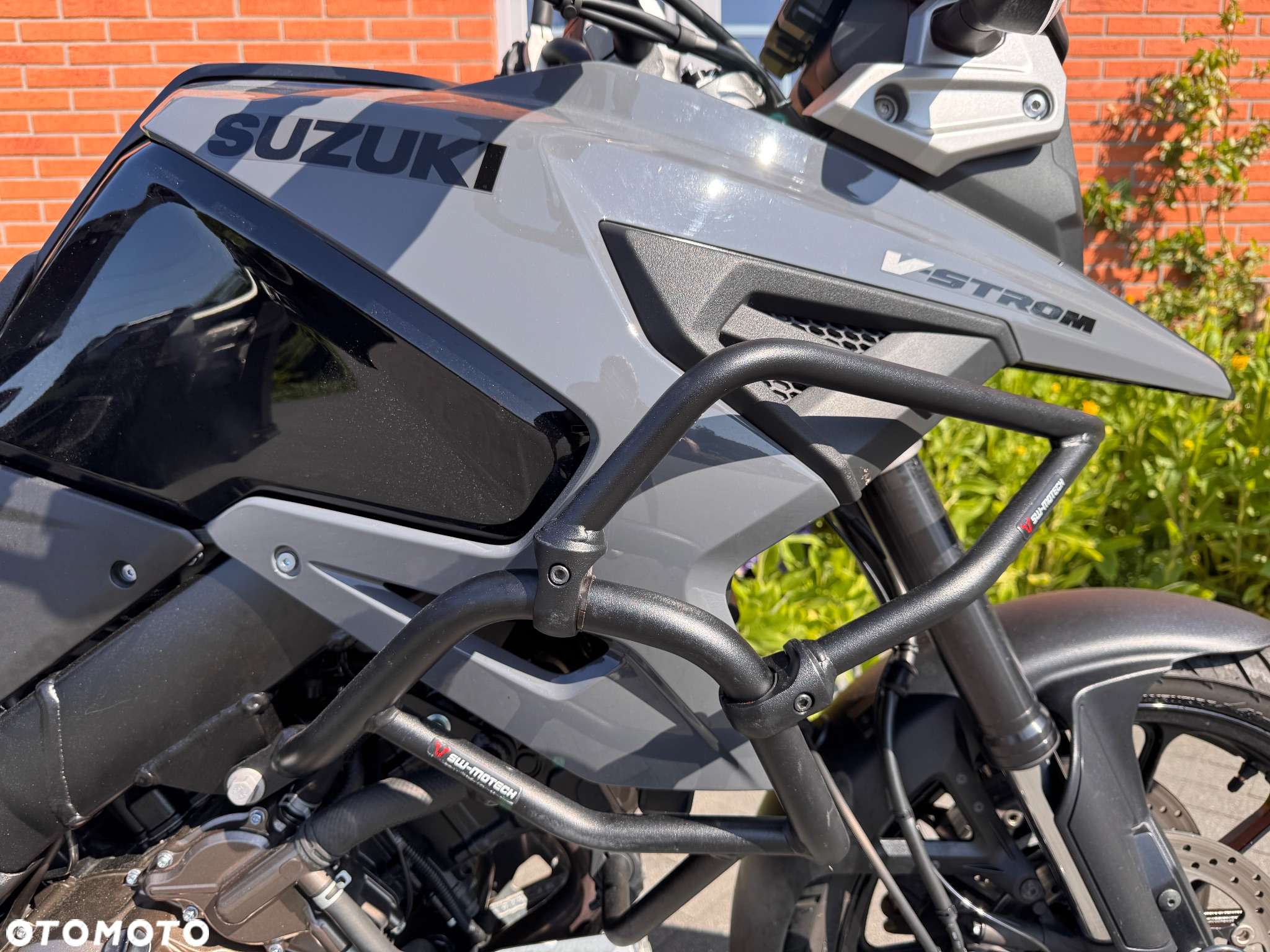 Suzuki DL - 9