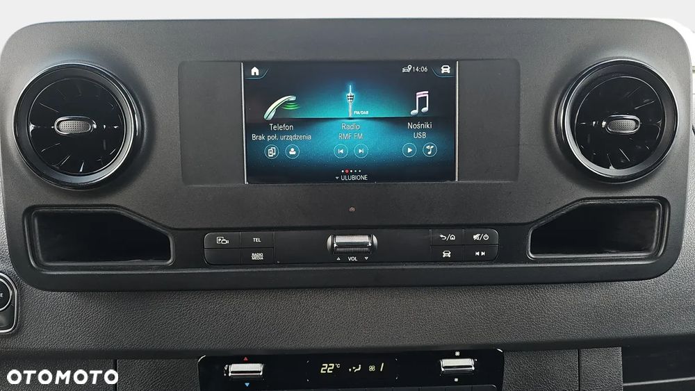 Mercedes-Benz Sprinter - 12