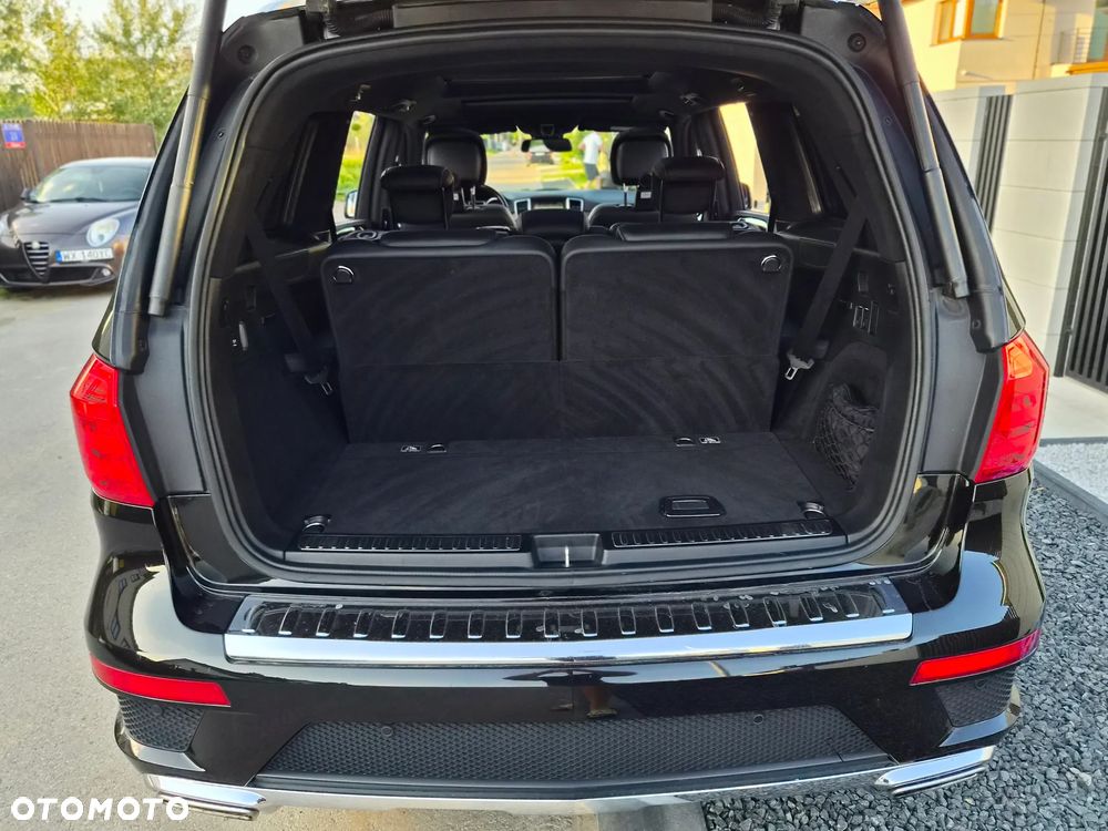 Mercedes-Benz GL - 17