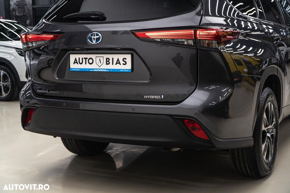 Toyota Highlander 2.5 L Dynamic Force 248CP Dynamic Metallic - 14