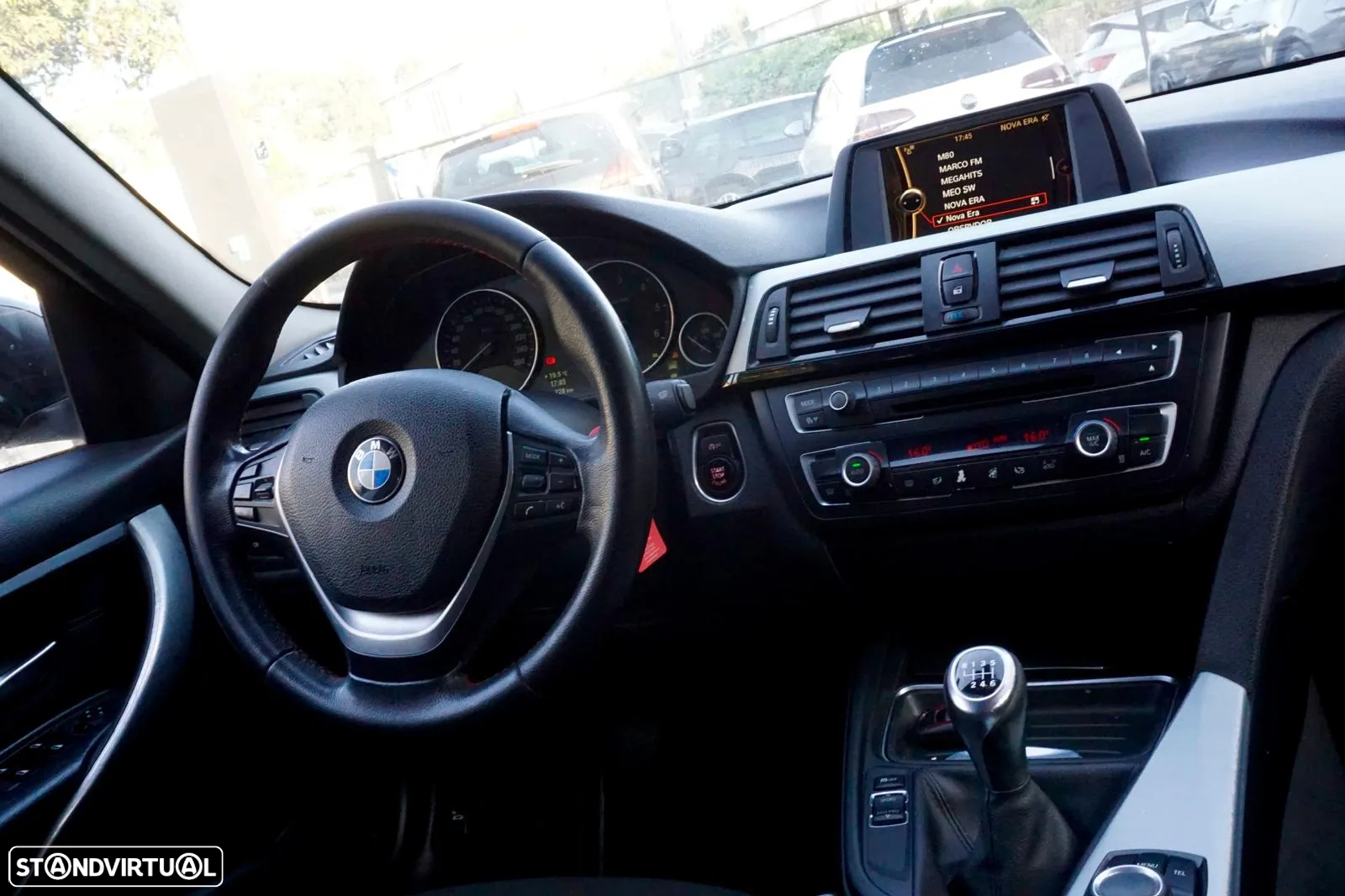 BMW 318 d Touring Line Sport - 10