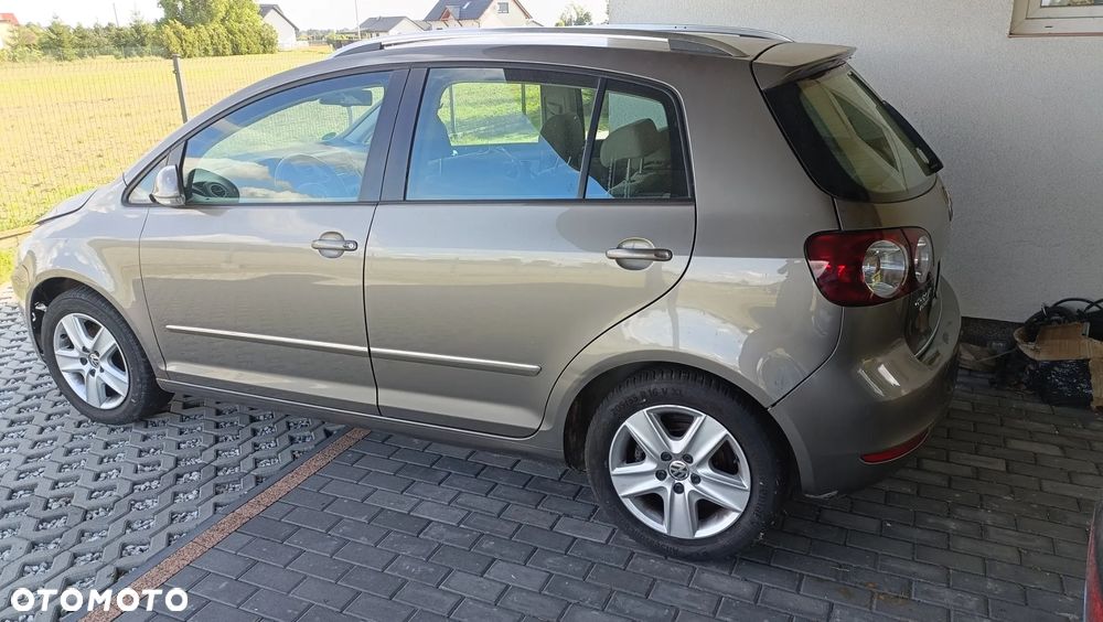 Volkswagen Golf Plus 1.6 Comfortline - 10