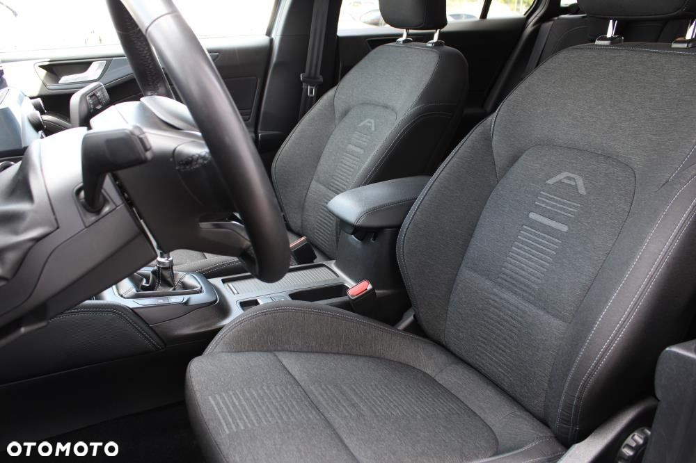 Ford Focus - 9