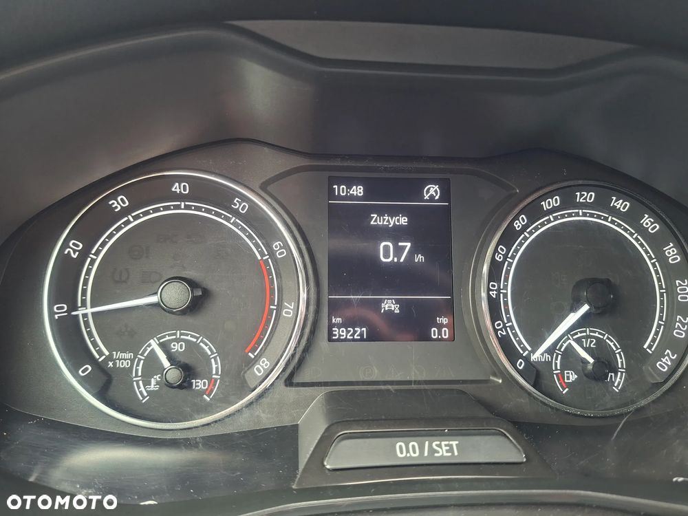 Skoda Kamiq 1.0 TSI Ambition - 14