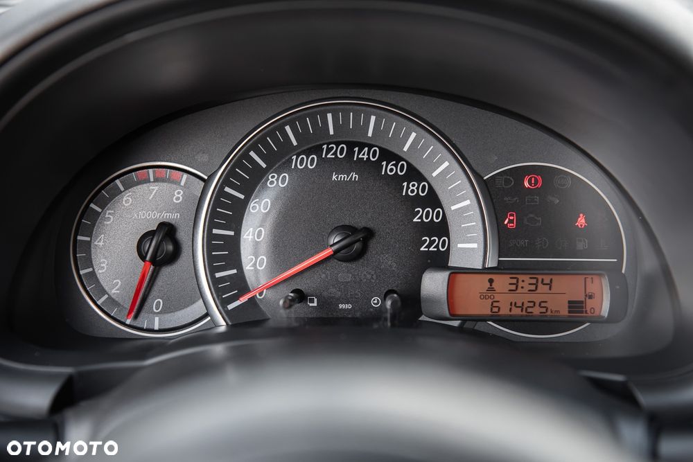 Nissan Micra - 17