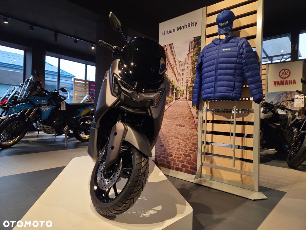 Yamaha NMAX - 17
