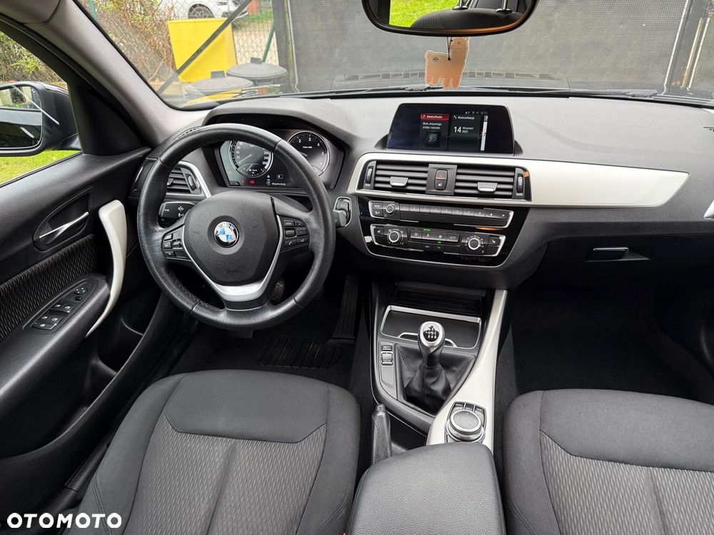 BMW Seria 1 116d EfficientDynamics - 37