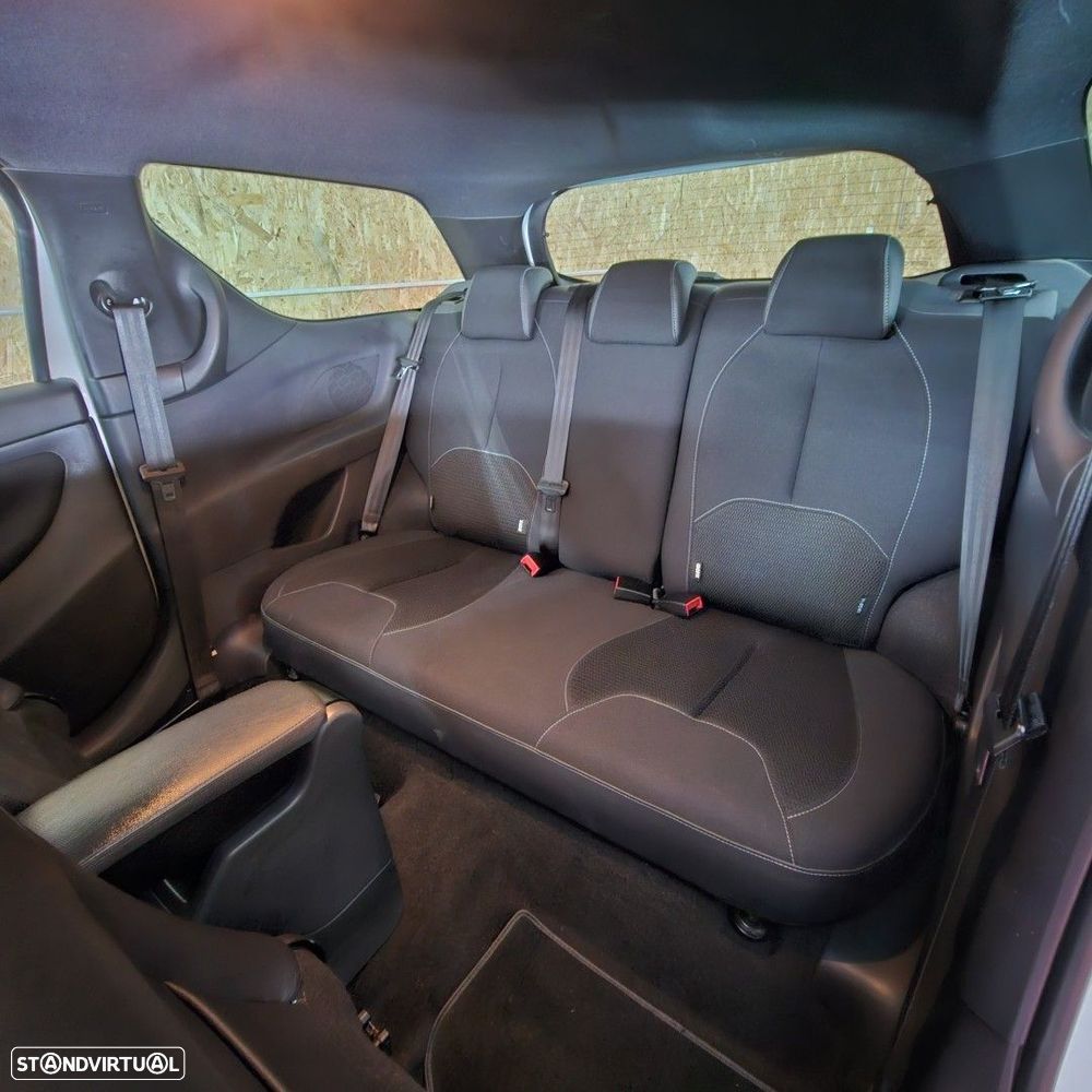 Citroën DS3 1.2 VTi So Chic - 11