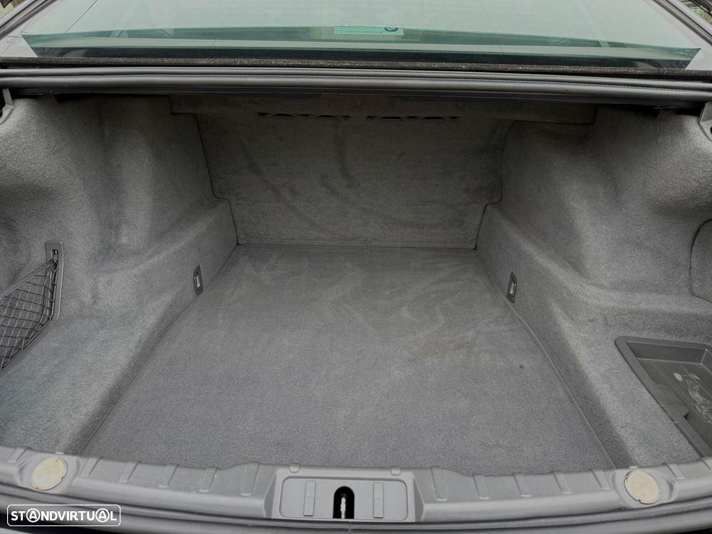 BMW 740 d Pack M - 26