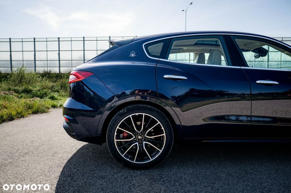 Maserati Levante Diesel Granlusso - 8