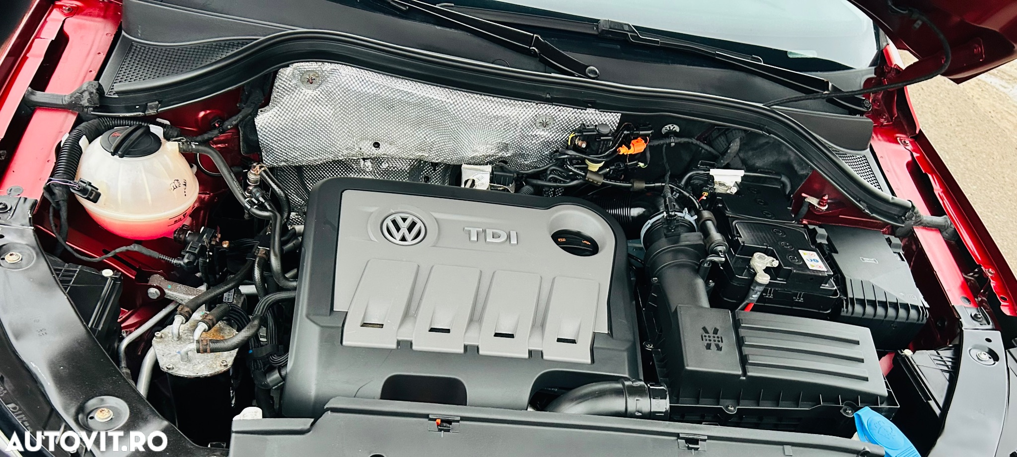 Volkswagen Tiguan 2.0 TDI 4Motion Track & Field - 18