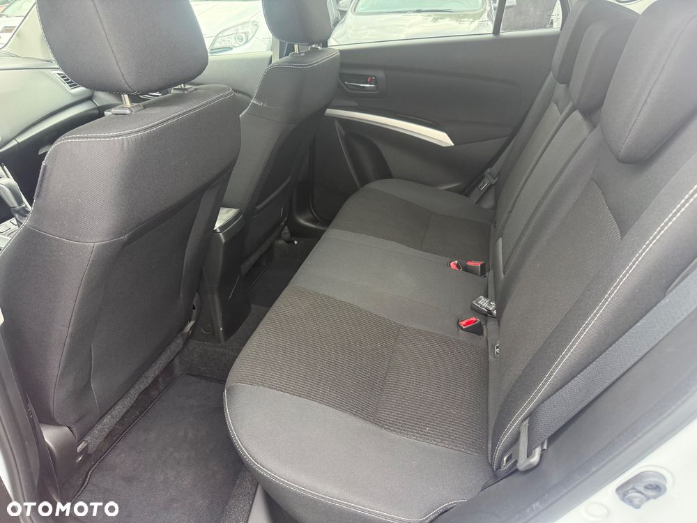 Suzuki SX4 S-Cross - 20