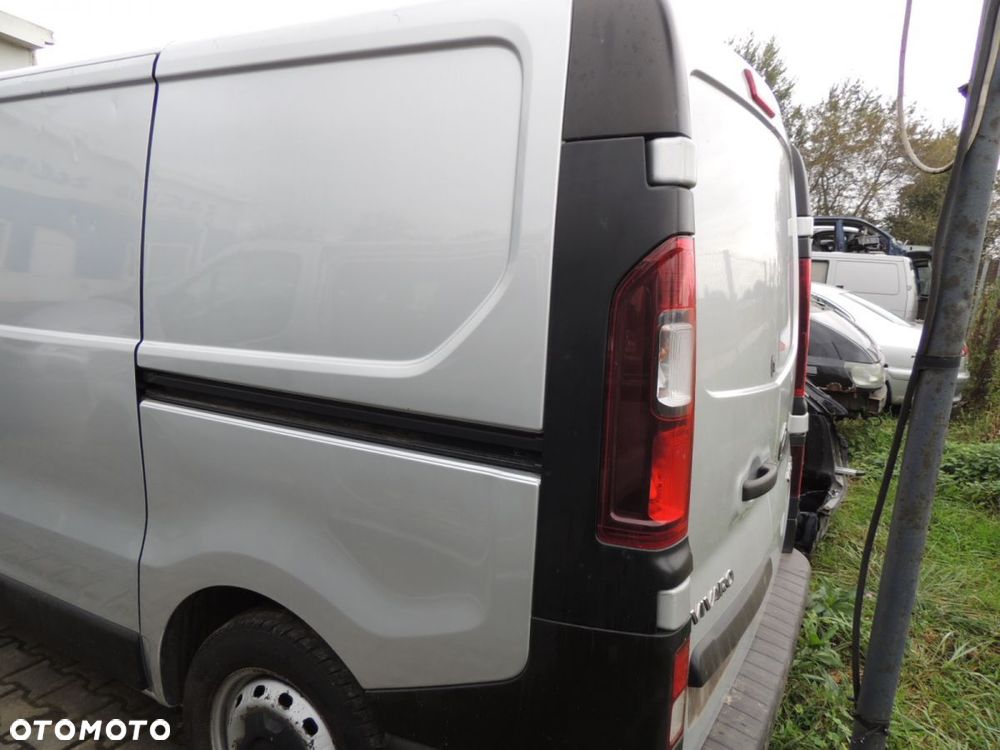 Ćwiartka nadwozia lewy tył Opel Vivaro B '15 1,6 DCI - 1