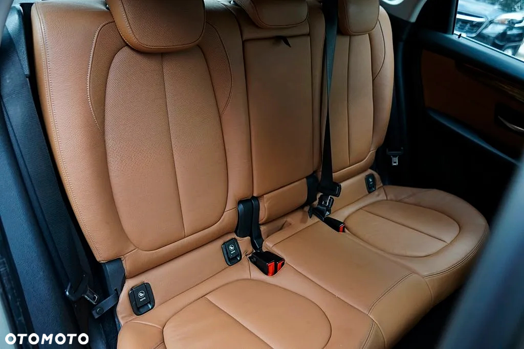 BMW Seria 2 216d Active Tourer - 23