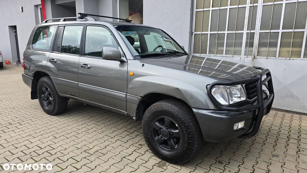Toyota Land Cruiser 100 Automatik - 2
