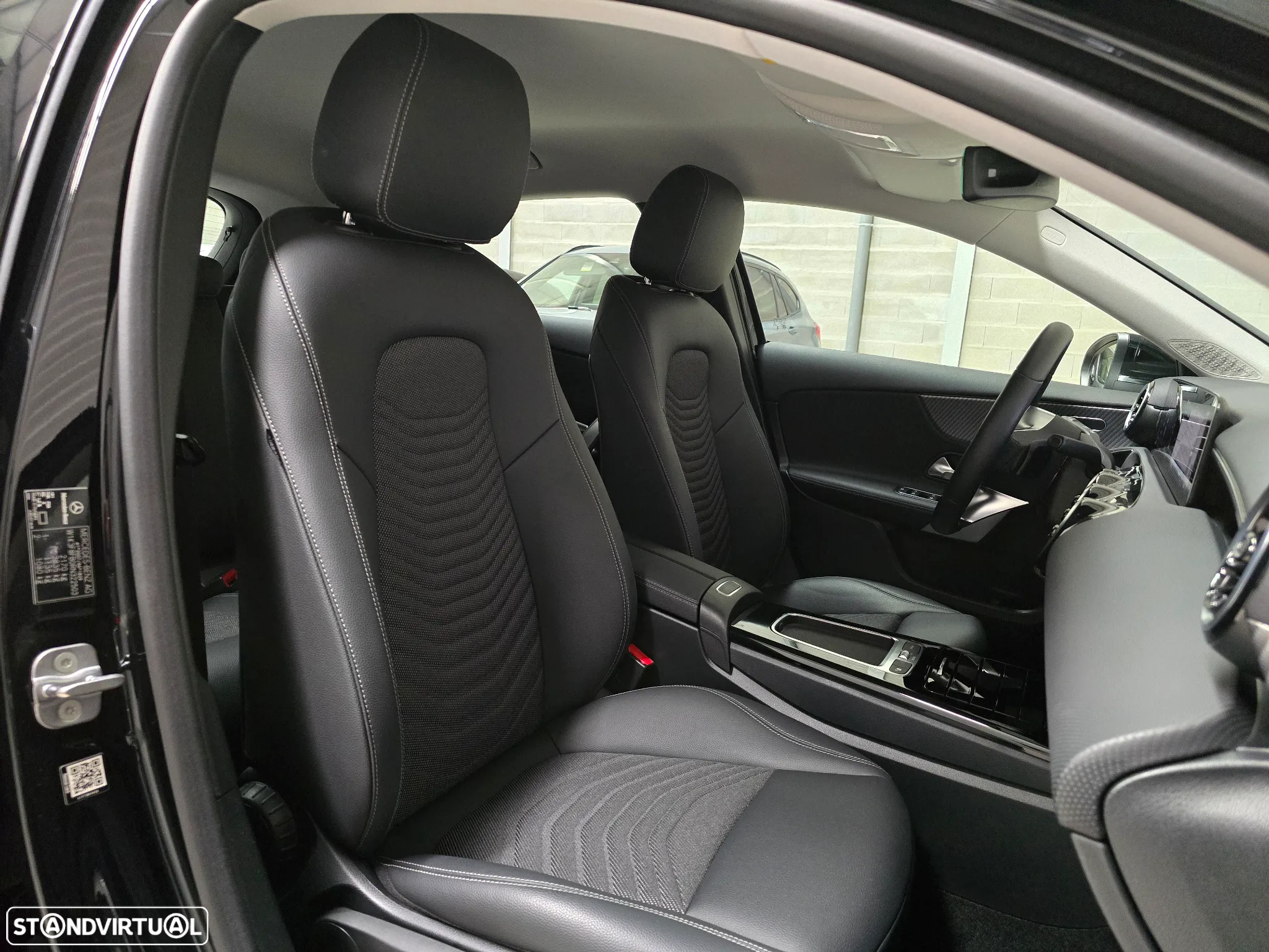 Mercedes-Benz A 250 e Progressive - 11