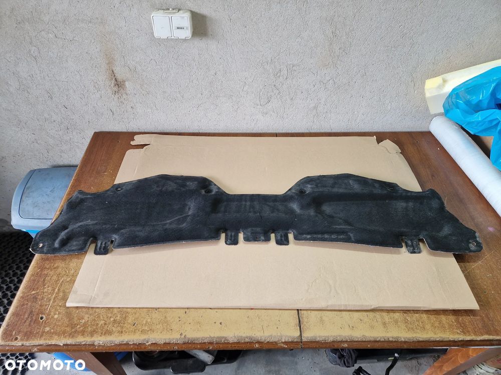 WYGŁUSZENIE MASKI RENAULT MASTER IV - 9