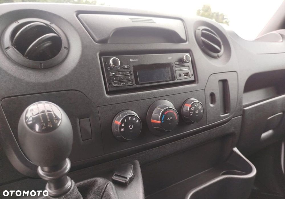 Renault Master - 10